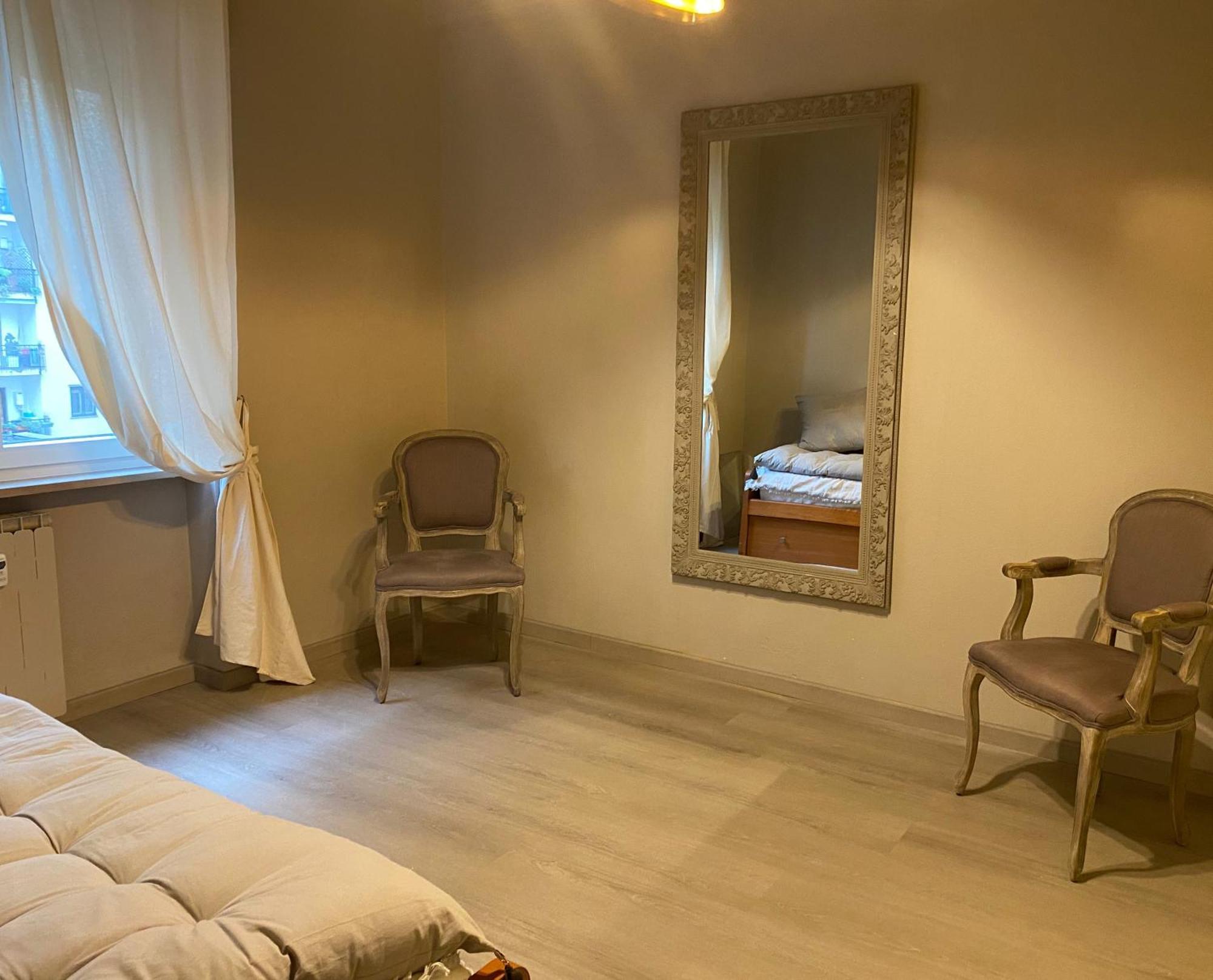 Micasa Apartment Милано Екстериор снимка